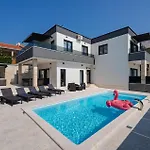 Tatil Evi In Pridraga